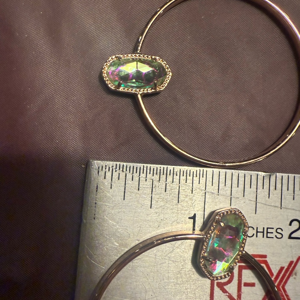 Kendra Scott 14K Gold Plated Elora Hoop Earrings with Iridescent Stones - Picture 7 of 8